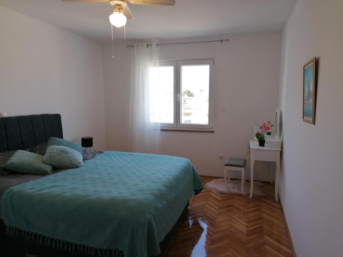 Apartamento Sunny Spot Pula Exterior foto